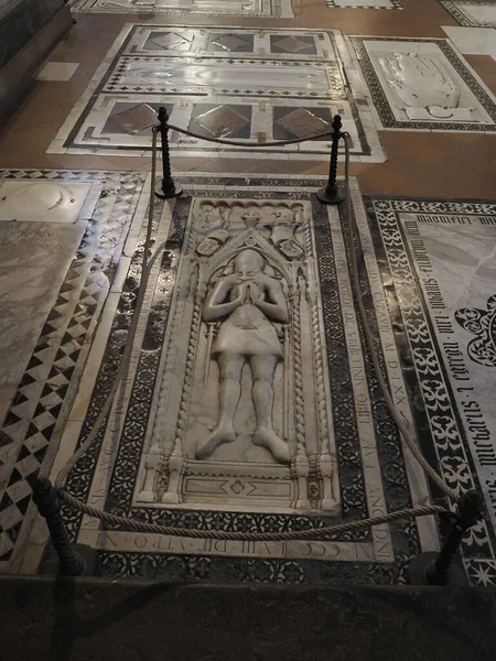 Chão Tumba Medieval Dentro Santa Croce Igreja Florência — Fotografia de Stock