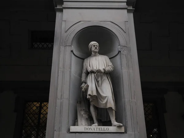 Donatello Uffizi Florencja Zewnątrz Posąg — Zdjęcie stockowe