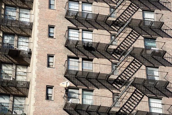 Nueva York Edificio Ciudad Escaleras Escape Incendios —  Fotos de Stock