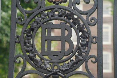 Brown Üniversitesi Providence Rhode Adası Tarihi Binaları Kampüs Kapısı