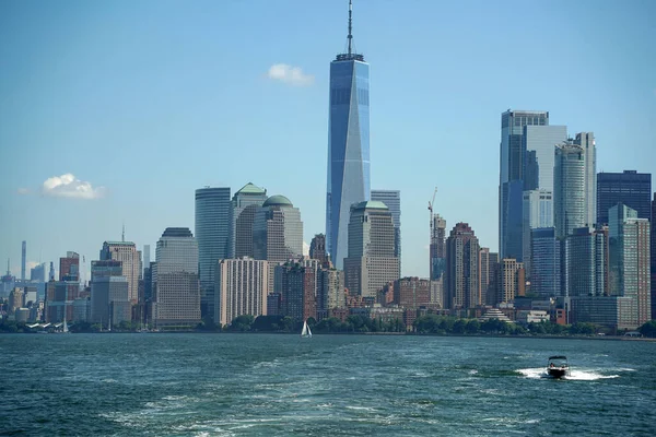 Нью Йорк Острова Свободы Реки Гудзон Открывается Вид Город Манхэттен — стоковое фото