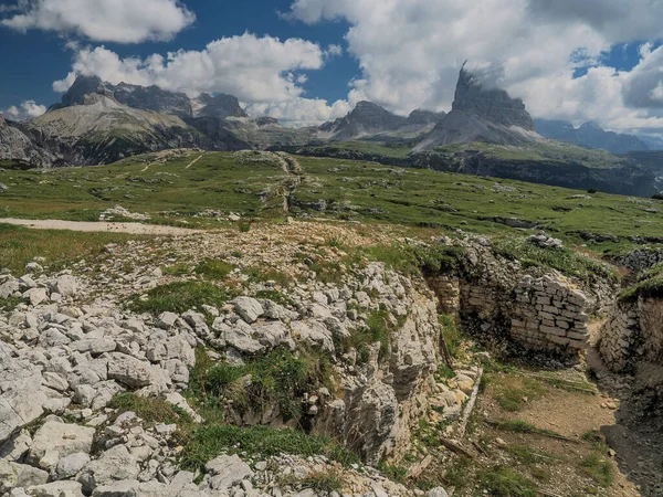 Monte Piana Dolomiti Montagne Prima Guerra Mondiale Sentieri Buche — Foto Stock