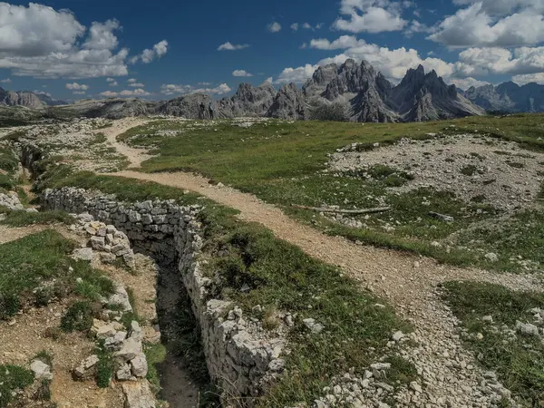 Monte Piana Dolomiti Montagne Prima Guerra Mondiale Sentieri Buche — Foto Stock