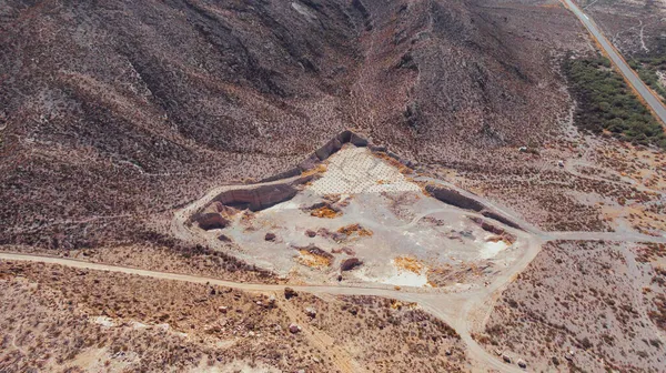 Paesaggio Aereo Delle Miniere Marmo Abbandonate Nel Mezzo Del Deserto — Foto Stock