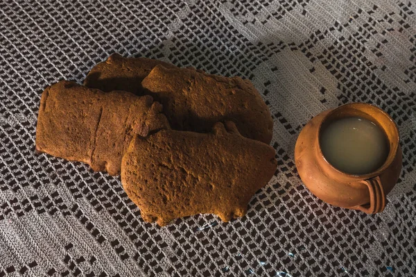 Traditional Mexican Sweet Bread Called Puerquito Accompanied White Atole Table — Zdjęcie stockowe