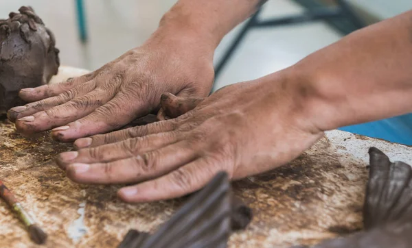 Artisan Making Clay Figure Fish His Hands Distinguished Creating Details — Stock Photo, Image
