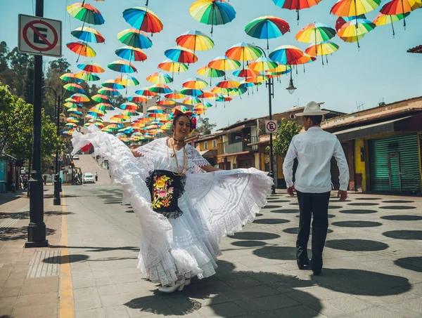 Tanečníci Typických Mexických Tanců Oblasti Veracruz Mexiku Předvádějící Své Vystoupení Royalty Free Stock Obrázky