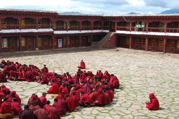 Tibetanska munkar — Stockfoto