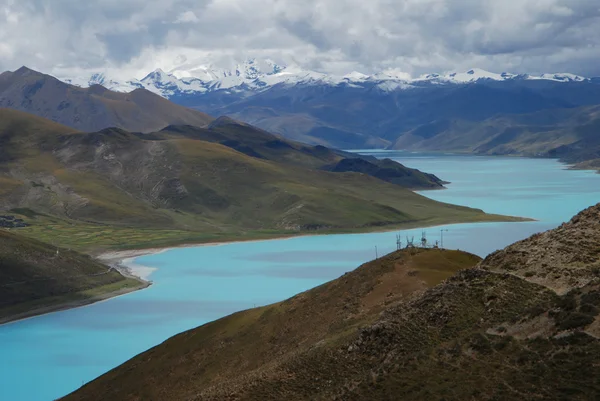 Lake yamdrok Tibet