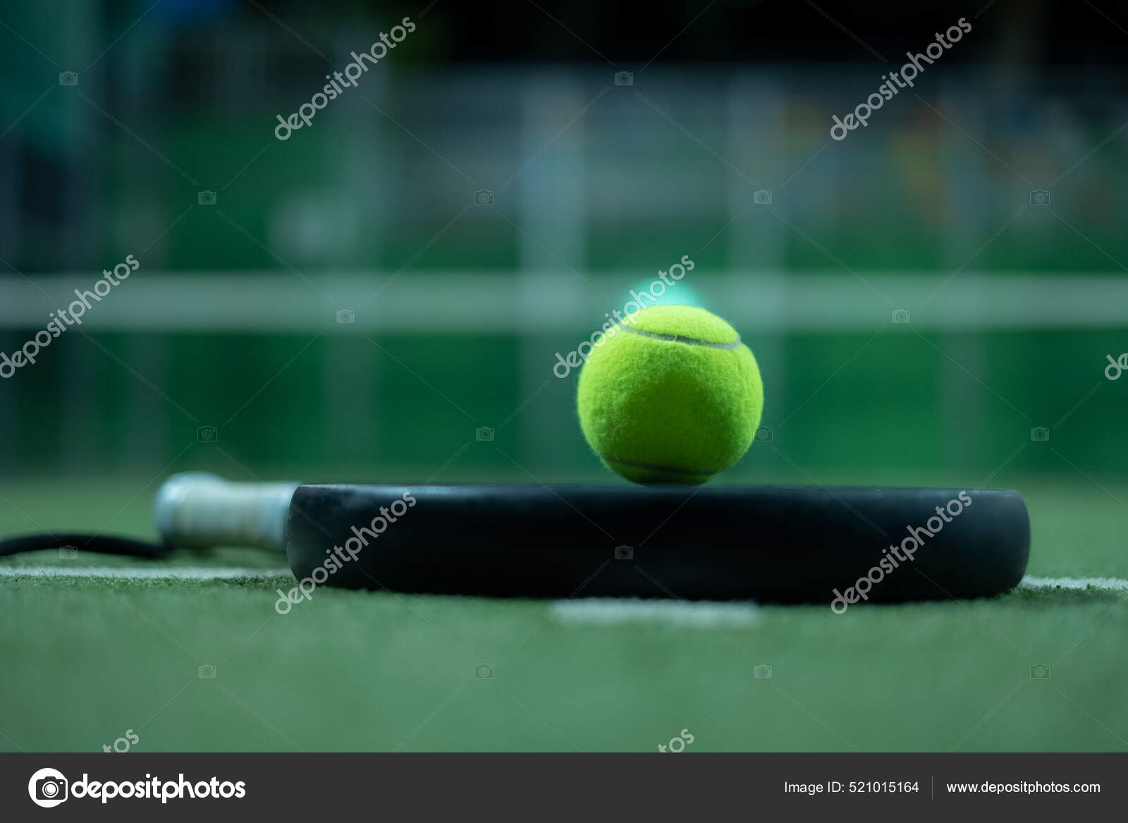 Paddle Tennis Rackets Balls Artificial Grass Stock Photo by ©fotoandalucia 521015164