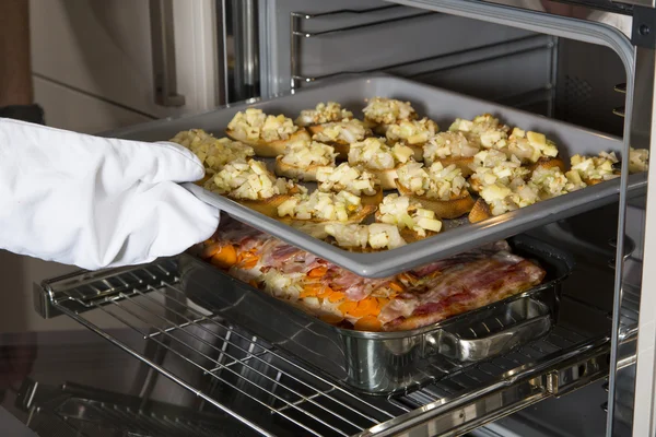 crostini ve fırında güveç