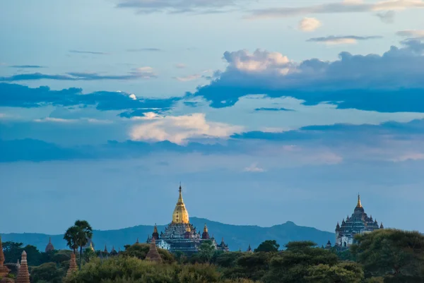 Niebo nad bagan — Zdjęcie stockowe