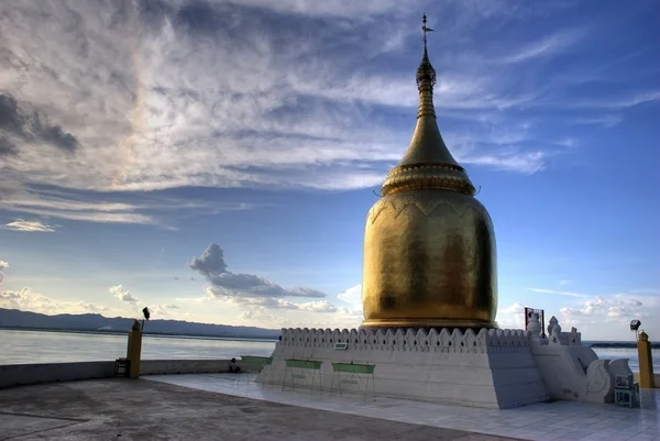 Templo de Bopaya, en Bagan, Myanmar — Foto de Stock