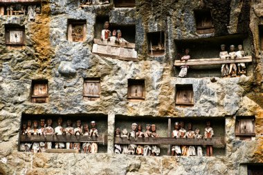 Kenneth'in, sulawesi, Endonezya geleneksel tau tau stautues