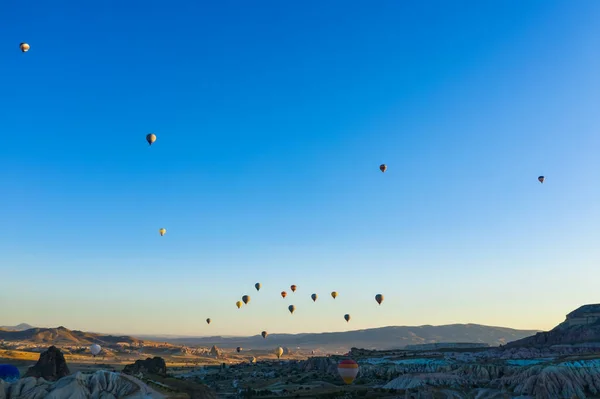 Balloons Background Blue Sky Clouds Balloons Sky Cappadocia Turkey Texture — Stockfoto