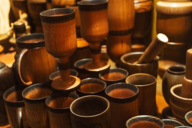 wooden utensils for tourists in georgia. wooden containers for food and drinks in tbilisi. eco-friendly souvenir tableware