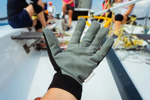 Schutzhandschuhe Für Die Arbeit Auf Einer Segeljacht Handschuhe Für Die — Stockfoto