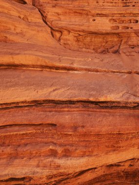 Kaya oluşumlarının zirvelerine bir bakış