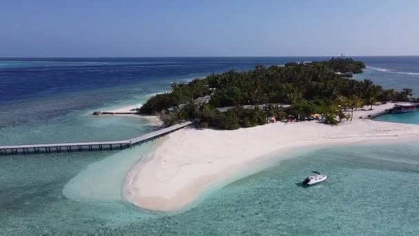 Drohnenvideo Vom Tropischen Paradies Exotische Inselbucht Mit Kalksteinbäumen Und Smaragdklarem — Stockvideo