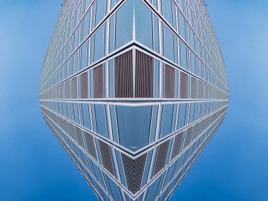 Mimari, Modern İnşaat Cam Cephesi İş Arkaplanı 'nı ayrıntılarıyla anlatıyor