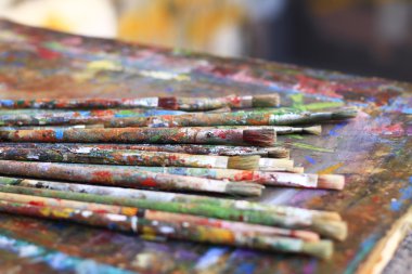 fırçalar çizim kurulu