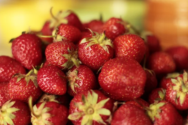 Fresh ripe strawberries — Stock Photo, Image