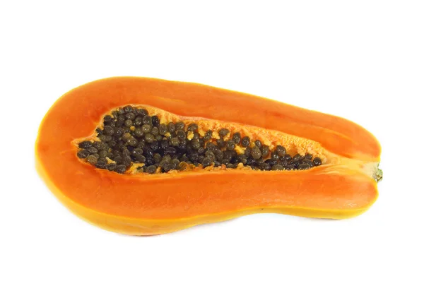 Papaya madura aislada en blanco —  Fotos de Stock