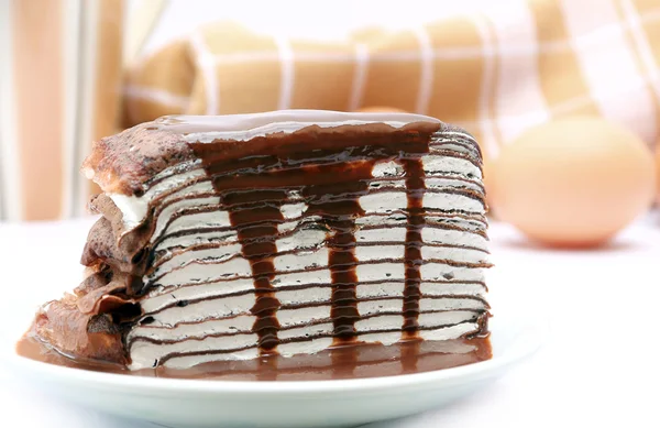 Close up crape cake with chocolate sauce — Stock Photo, Image