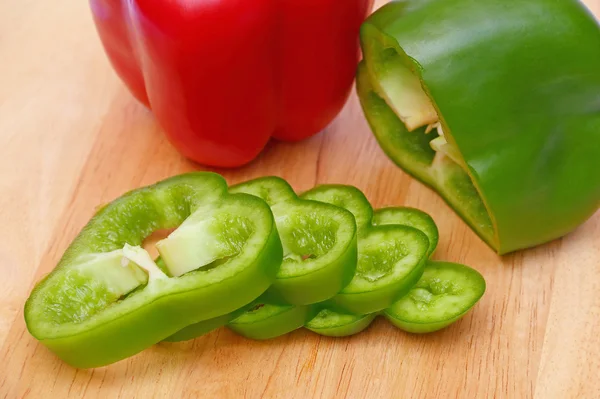 Sliced green sweet peppers — Stock Photo, Image
