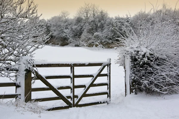 Зимний снег в сельской местности - Англия — стоковое фото