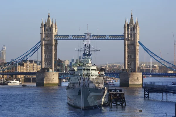 タワー橋 - ロンドン - イギリス — ストック写真