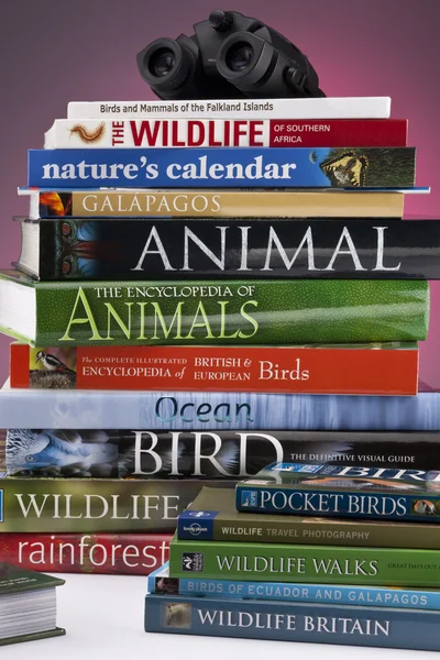 Libros de Vida Silvestre y Naturaleza —  Fotos de Stock