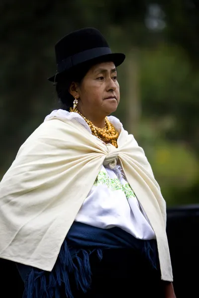 Ekwadorski kobieta - otavalo - Ekwador — Zdjęcie stockowe
