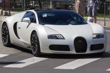 Bugatti Veyron Supercar