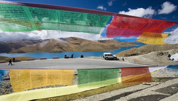 Yamdrok Hochpass - türkisfarbener See - Tibet — Stockfoto