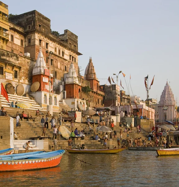 Hindoe ghats - varanasi - india — Stockfoto