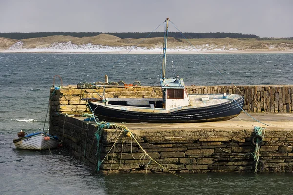 Castletown Harbour near Dunnet Head in northern Scotland — Stock Photo, Image