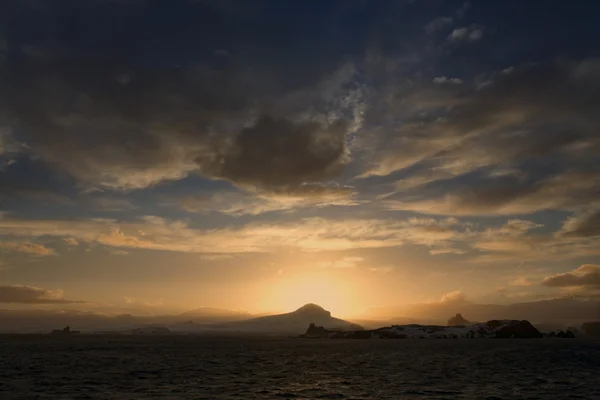 한밤중의 태양-남극 — 스톡 사진