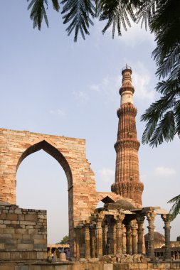 Qutb minar - delhi - Hindistan