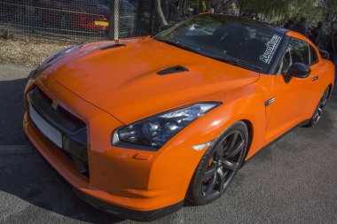 Nissan skyline gt-r spor araba