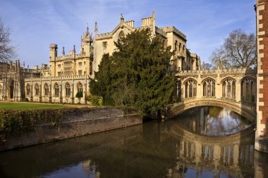 Bridge of sighs - cambridge - İngiltere