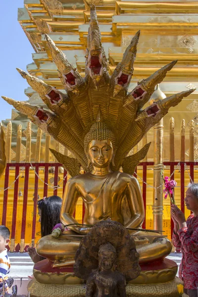Дої Дойсутхеп буддійський храм - Чіанг маи - Таїланд — стокове фото