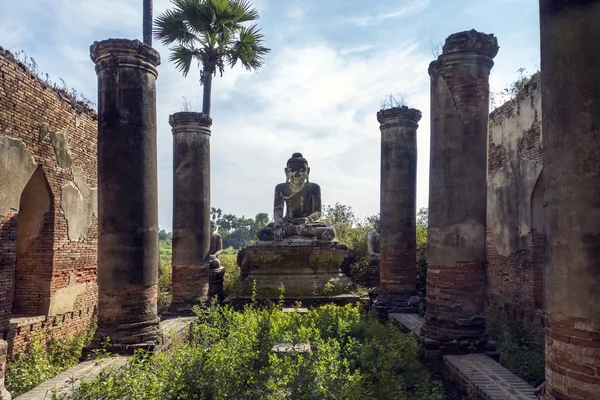 Starożytne ruiny myanmar - innwa- — Zdjęcie stockowe