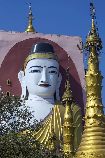 Kyeik Pun Pagoda - Bago - Myanmar — Foto Stock