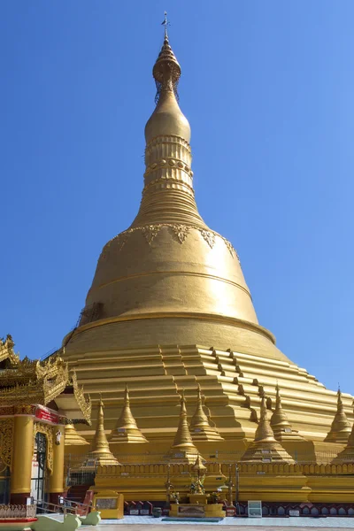 Shwemawdaw Paya - bago - Mianmar (Birmânia) — Fotografia de Stock