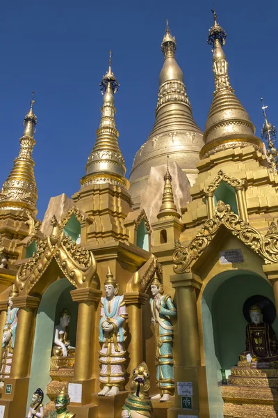 Shwedagon Pagoda - Yangon - Myanmar (Burma) — Stok fotoğraf