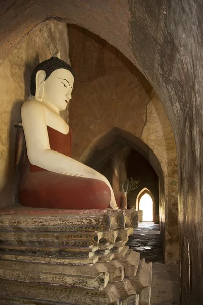 Templo budista - Bagan - Myanmar — Fotografia de Stock