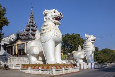Mandalay hill - anıt - myanmar (burma).
