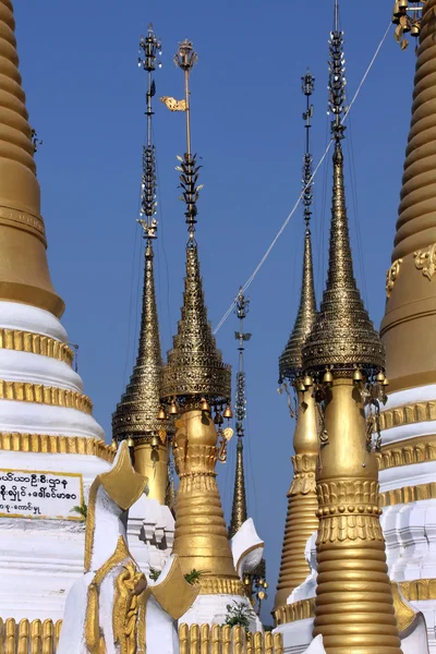 Templo budista - Taunggyi - Myanmar (Birmânia ) — Fotografia de Stock