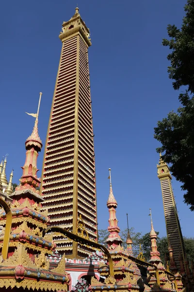 Mohnyin Thambuddhei Paya - Monywa - Myanmar — Stockfoto